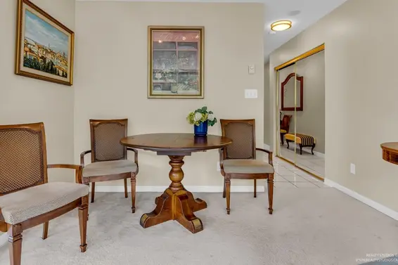413 1327 East Keith Road, North Vancouver For Sale - image 7