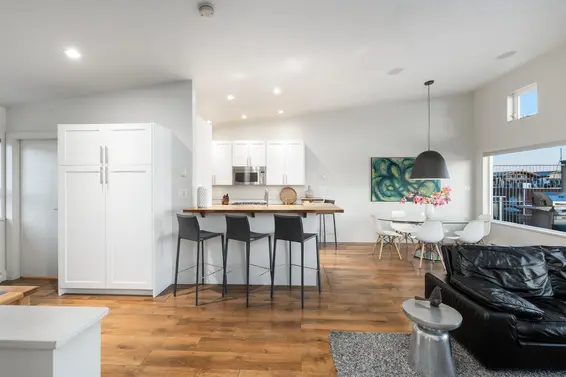 FRSL17 415 West Esplanade Avenue, North Vancouver For Sale - image 17