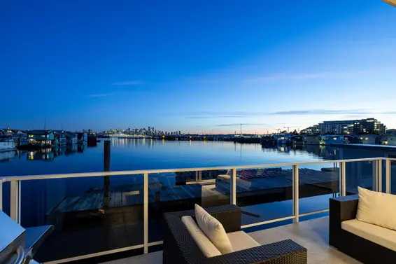 FRSL17 415 West Esplanade Avenue, North Vancouver For Sale - image 39