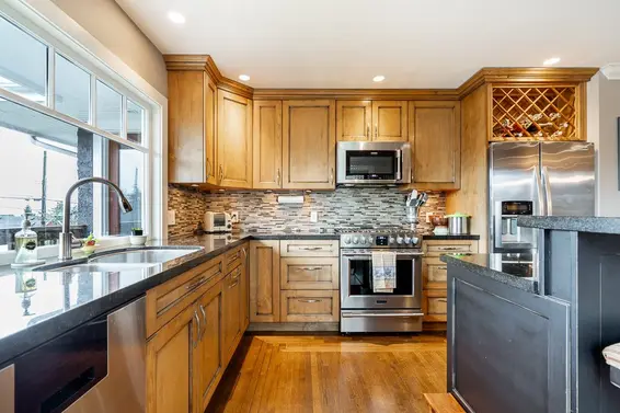 613 East 7th Street, North Vancouver For Sale - image 15