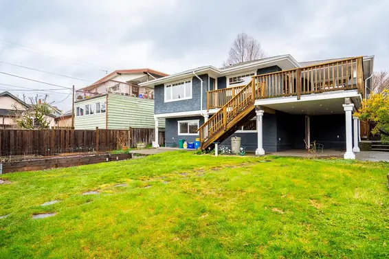 613 East 7th Street, North Vancouver For Sale - image 37