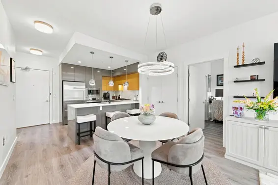 401 1327 Draycott Road, North Vancouver For Sale - image 3