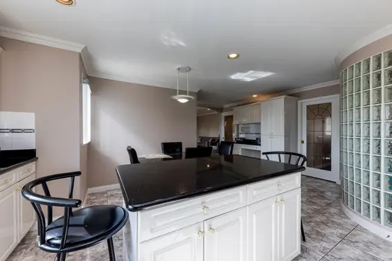 449 East 16th Street, North Vancouver For Sale - image 11