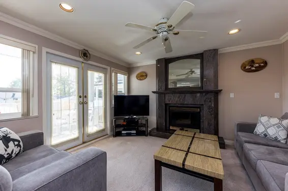 449 East 16th Street, North Vancouver For Sale - image 13