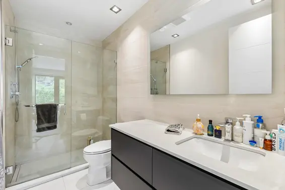2256 Jefferson Avenue, West Vancouver For Sale - image 17