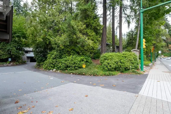 2889 Capilano Road, North Vancouver For Sale - image 23