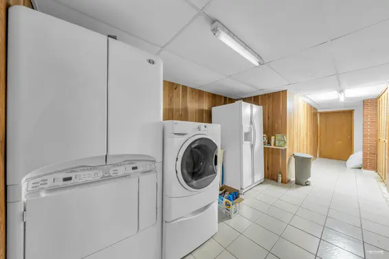 1230 Queens Avenue, West Vancouver For Sale - image 27