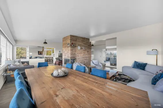 1230 Queens Avenue, West Vancouver For Sale - image 7