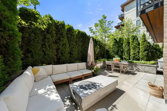 111 719 West 3rd Street, North Vancouver For Sale - image 3