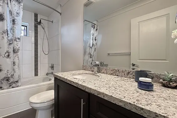 1436 Bewicke Avenue, North Vancouver For Sale - image 16