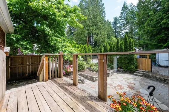 1075 Gladwin Drive, North Vancouver For Sale - image 25