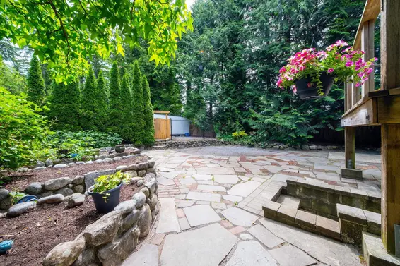 1075 Gladwin Drive, North Vancouver For Sale - image 29