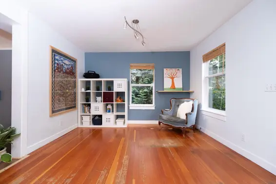 1075 Gladwin Drive, North Vancouver For Sale - image 7