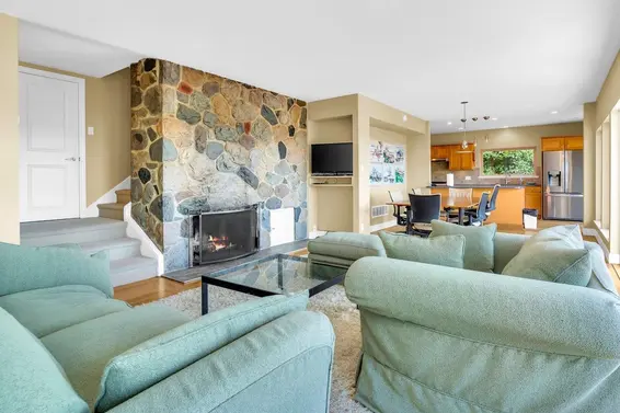 2312 Mathers Avenue, West Vancouver For Sale - image 11
