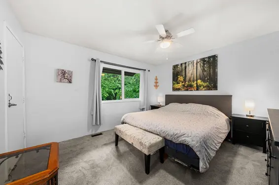 2393 Mountain Highway, North Vancouver For Sale - image 21