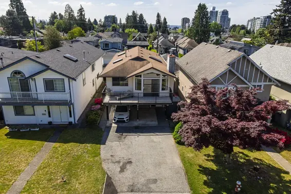 239 East 20th Street, North Vancouver