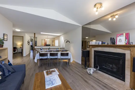 239 East 20th Street, North Vancouver For Sale - image 5