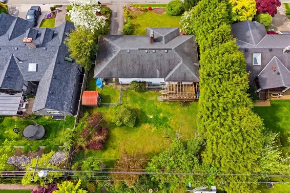 2762 Newmarket Drive, North Vancouver For Sale - image 23