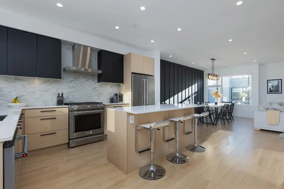 17 602 Lile Drive, North Vancouver For Sale - image 6