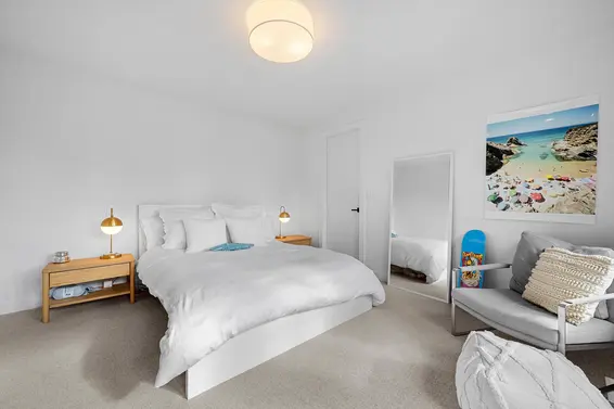 968 Belvista Crescent, North Vancouver For Sale - image 28