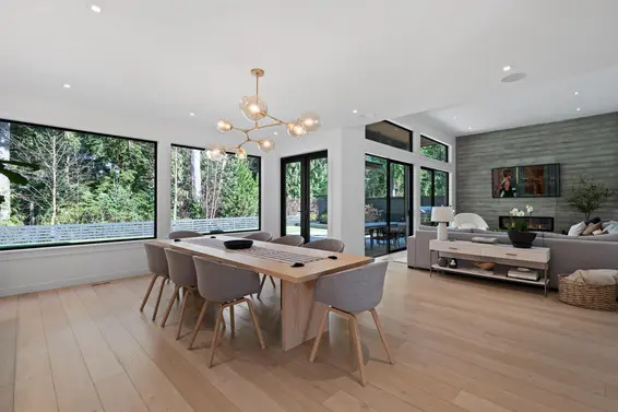 968 Belvista Crescent, North Vancouver For Sale - image 3