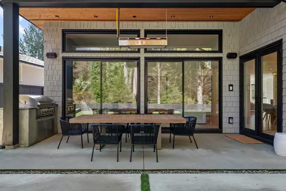 968 Belvista Crescent, North Vancouver For Sale - image 39