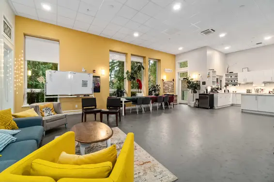 403 2137 Chesterfield Avenue, North Vancouver For Sale - image 31