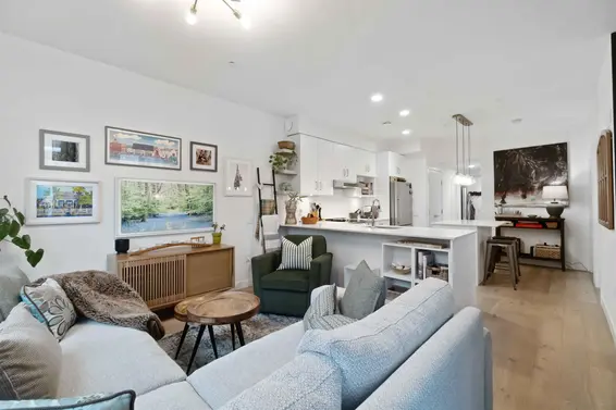 403 2137 Chesterfield Avenue, North Vancouver For Sale - image 4