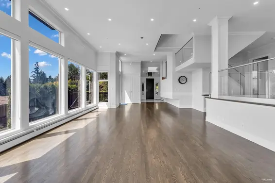 2611 Westhill Way, West Vancouver For Sale - image 13