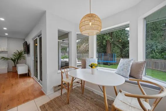 5636 Marine Drive, West Vancouver For Sale - image 17