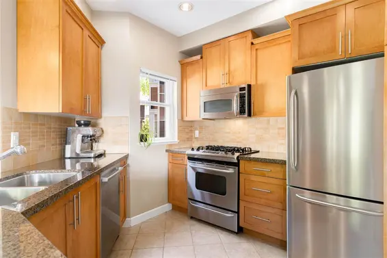 9 3175 Baird Road, North Vancouver For Sale - image 10