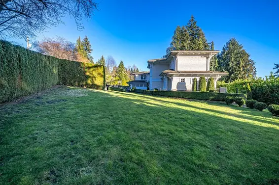 2913 Altamont Crescent, West Vancouver For Sale - image 3