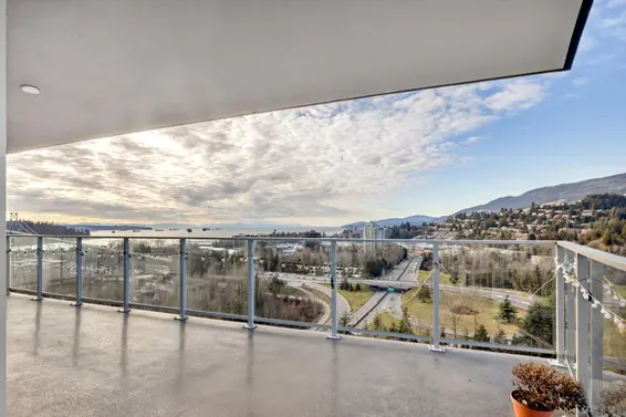 2008 200 Klahanie Court, West Vancouver For Sale - image 15