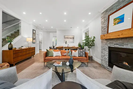 328 East 9th Street, North Vancouver For Sale - image 10