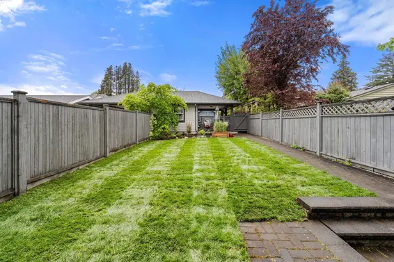 328 East 9th Street, North Vancouver For Sale - image 13