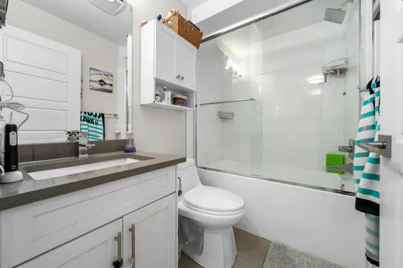 328 East 9th Street, North Vancouver For Sale - image 32