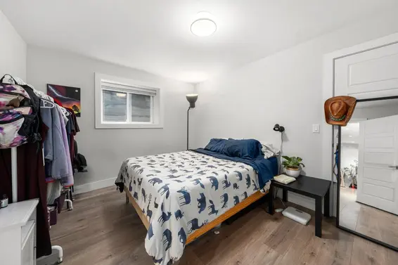 328 East 9th Street, North Vancouver For Sale - image 33