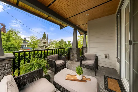 328 East 9th Street, North Vancouver For Sale - image 6