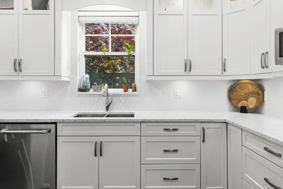 328 East 9th Street, North Vancouver For Sale - image 7