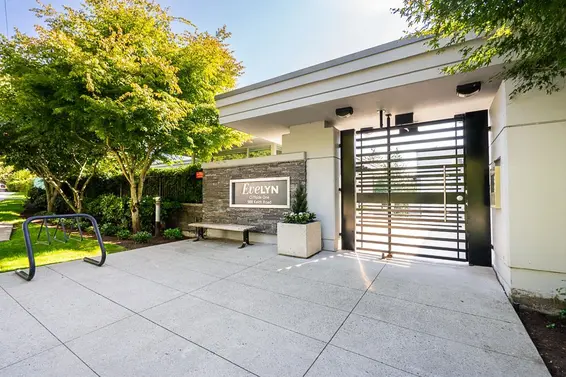 101 988 Keith Road, West Vancouver For Sale - image 1