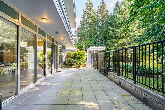 101 988 Keith Road, West Vancouver For Sale - image 37