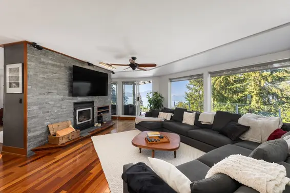 350 Bayview Place, Lions Bay For Sale - image 13