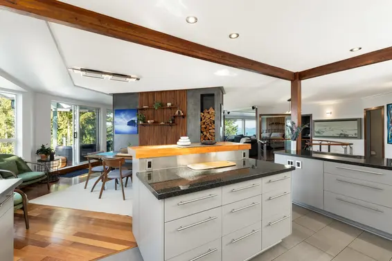 350 Bayview Place, Lions Bay For Sale - image 5