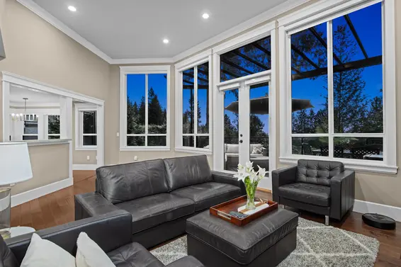 673 Sylvan Avenue, North Vancouver For Sale - image 6