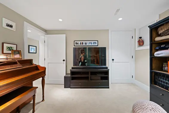 1133 West 22nd Street, North Vancouver For Sale - image 19