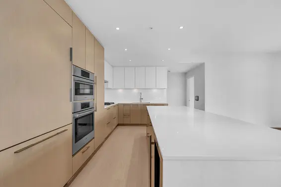 506 128 West 15th Street, North Vancouver For Sale - image 8
