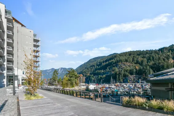 6389 Chatham Street, West Vancouver For Sale - image 35