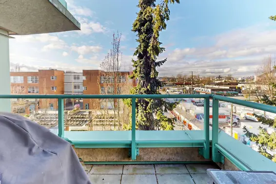 PH05 223 Mountain Highway, North Vancouver For Sale - image 9