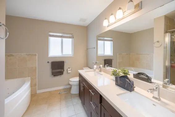 3338 Mahon Avenue, North Vancouver For Sale - image 16