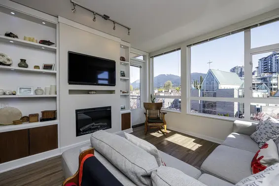 405 217 West 8th Street, North Vancouver For Sale - image 2